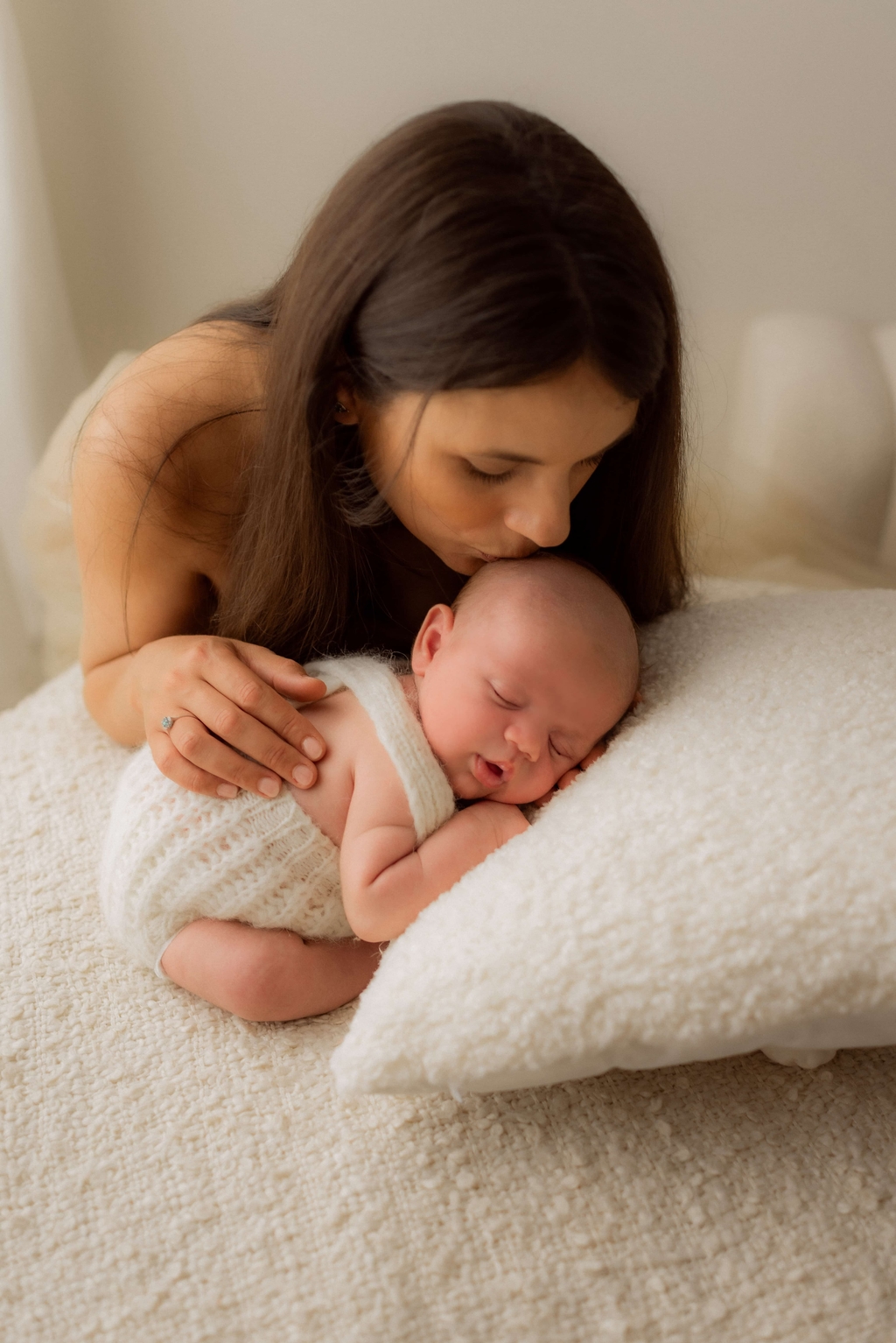 NEWBORN //.